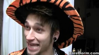 Dare Dorm - Straight Pimpin - 08/26/2011