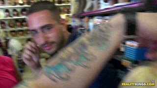 Milf Hunter - Freaky Flasher - 04/29/2010