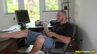 First Time Auditions - The First Feel - 09/12/2011