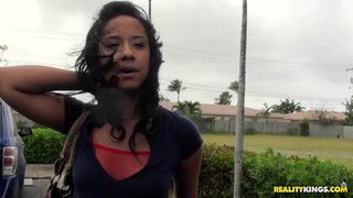 Street BlowJobs - Quick Shot - 12/25/2011