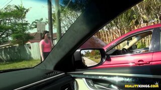 Street BlowJobs - Aubrie Cumming - 05/04/2014