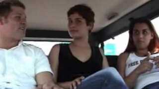 Bang Bus - Julia - 04/24/2002