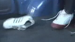 Bang Bus - Donna - 03/31/2004