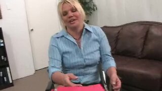MILF Lessons - Alexa - 12/23/2004