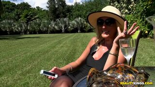 Milf Hunter - Booty Buffet - 02/23/2015