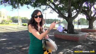 Street BlowJobs - Penetrating Paige - 05/10/2015