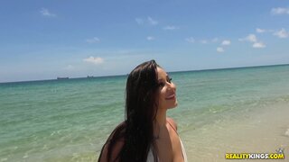 8th Street Latinas - Sweetie Evie - 09/02/2016