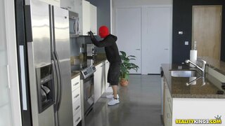 RK Prime - Shower Robber - 12/02/2016
