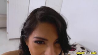 8th Street Latinas - Selfie Help - 02/03/2017