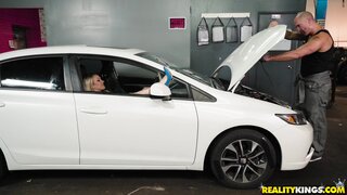 Sneaky Sex - Body Work - 10/14/2017