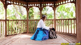 Teens Love Huge Cocks - Poon Vibrations - 01/05/2018