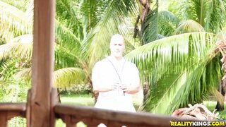 Teens Love Huge Cocks - Poon Vibrations - 01/05/2018