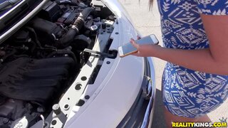 Street BlowJobs - Suck It Up - 02/04/2018
