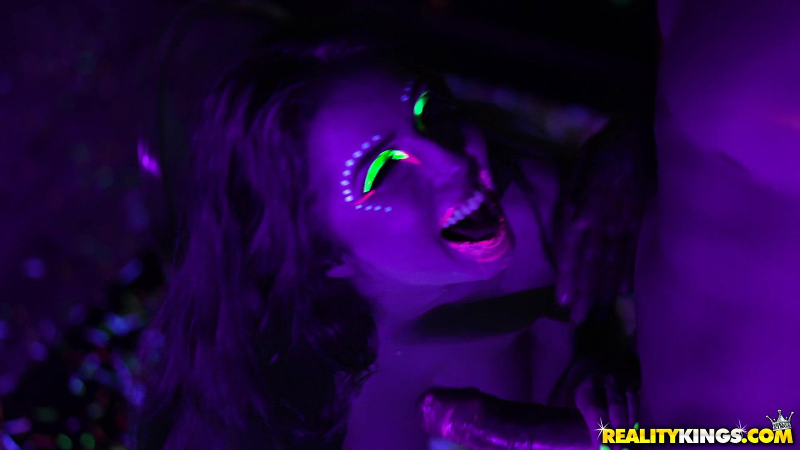 Big Naturals - Blacklight Babe - 03/21/2018