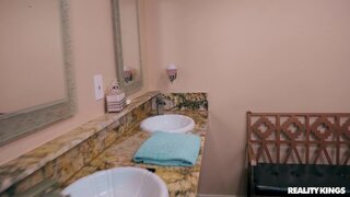 Big Naturals - Dinner And A Show - 02/06/2020