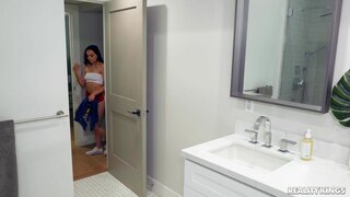 Teens Love Huge Cocks - Massage Mutiny - 06/15/2020