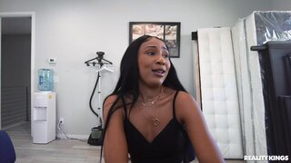 RK Prime - Perched Pussy - 12/07/2021