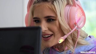 Hot Girls Game - RoommatesTightSnatch69 - 01/17/2022