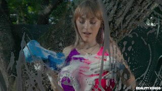 Big Naturals - His Hose Is Bigger - 05/04/2022