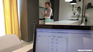 GF Leaks - Spread Her on the Sheets - 10/14/2022