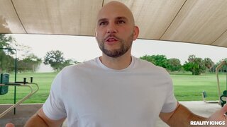 Milf Hunter - Warm Me Up - 11/01/2022
