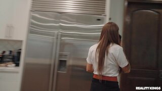 Lil Humpers - Busy MILF Pranked By Sneaky Cock - 12/05/2022