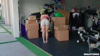 Milf Hunter - My Coworker's Mom Is So Hot - 01/19/2023