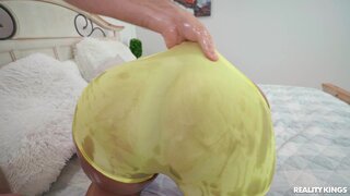 Monster Curves - A Demon In The Sack - 01/26/2023