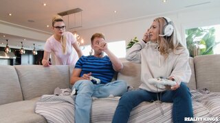 Hot Girls Game - Hot Nerd Cucks Gamer Girlfriend - 02/04/2023