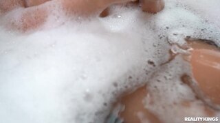 Sneaky Sex - Sneaky Bath - 05/29/2023