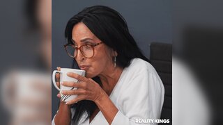 Moms Lick Teens - Slutty IT Girl Gets MILF Bossed - 12/19/2024