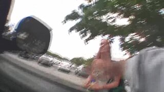 Bang Bus - Emily - 08/26/2005