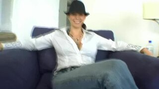 Big Tits, Round Asses - gianna - 09/15/2005