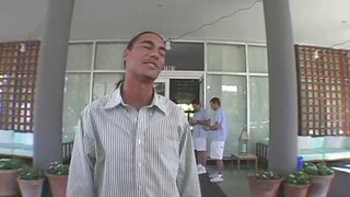 Bang Bus - Stephanie - 10/27/2005