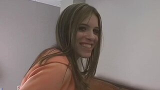 Tugjobs - Ashley Bell - 04/10/2006