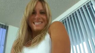 Big Mouthfuls - Courtney - 05/22/2006