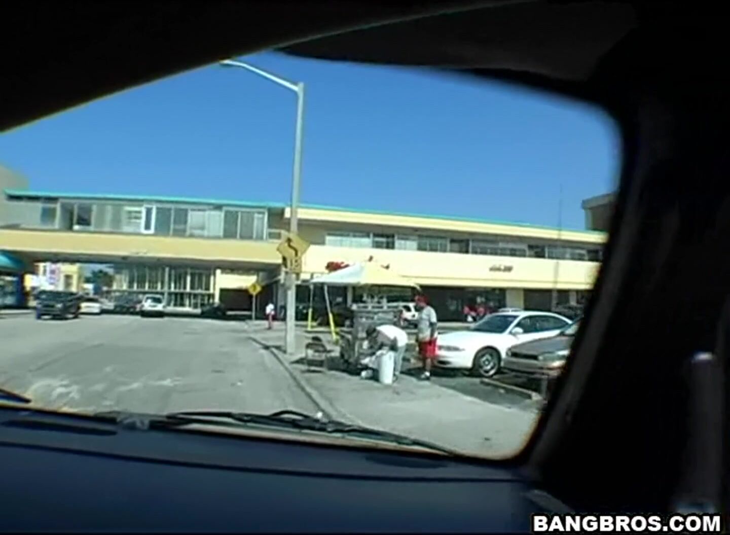 Bang Bus - Riding Isabella's Big Ass - 09/19/2007