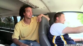 Bang Bus - Shaggy's First?!?!?! - 04/22/2009