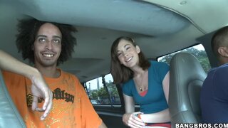 Bang Bus - Shaggy meets his match - 06/10/2009