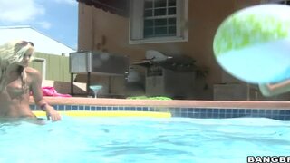 Power Munch - Pool Party a la Munch - 06/25/2009