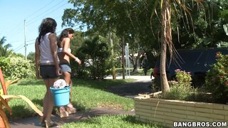 Milf Soup - Lending a helping hand. - 09/06/2009