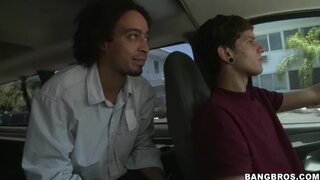 Bang Bus - Nina Loves Rimmy - 10/07/2009