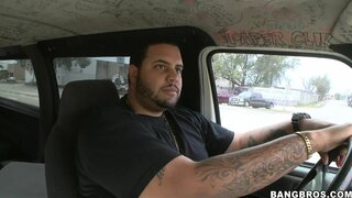 Bang Bus - leave-it to Beat-it - 03/24/2010