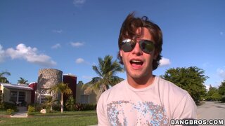 Big Mouthfuls - Jackie Daniels is Insane!!! - 11/29/2010