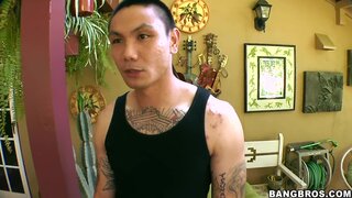 Fuck Team Five - Playing Magical Pussy w/ Alanah Rae, Zoey Halloway, Giselle Leon - 08/26/2011