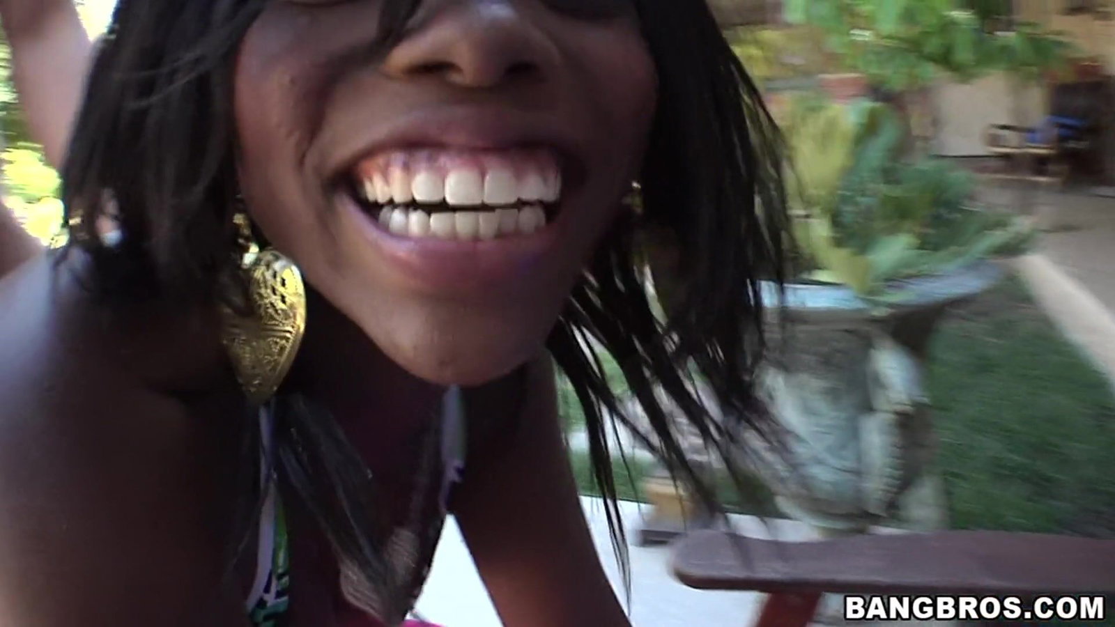 Brown Bunnies - 'Thick Black Chick With Pink Pussy Lips' - 11/27/2011