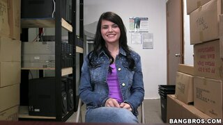 Back Room Facials - Amateur Brunette Orgasms On The Dick! - 09/07/2013