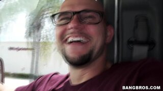 Bang Bus - Pretty amateur fucked after a crash - 08/13/2014