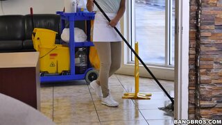 My Dirty Maid - The new cleaning lady swallows a load! - 01/10/2016