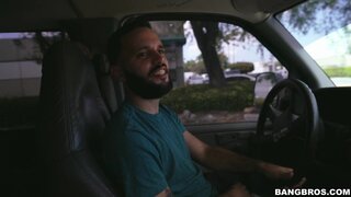 Bang Bus - Sheï¿½s all about Her Money - 04/20/2016